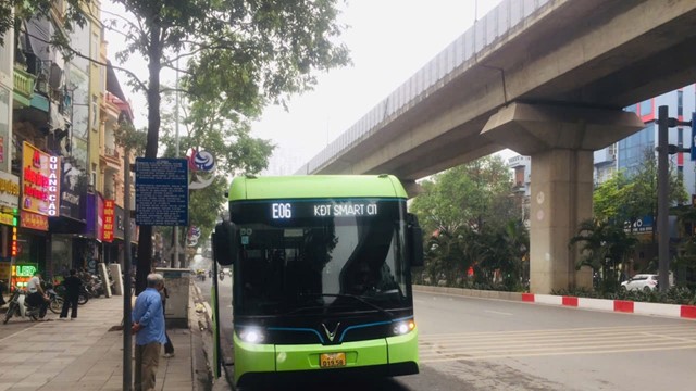 Giao thông xanh, góp phần bảo vệ môi trường Thủ đô