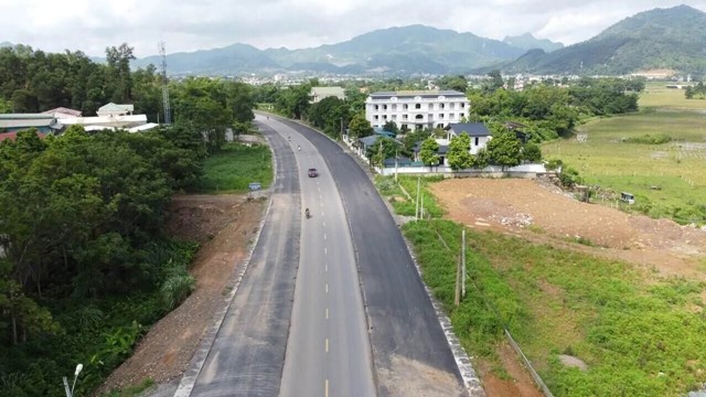 Kiến nghị hoàn thiện tuyến cao tốc Hà Nội - Hoà Bình - Sơn La - Điện Biên