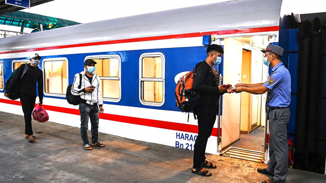 Đường sắt giảm giá vé tàu hỏa 10% cho học sinh thi tốt nghiệp và nhập học đại học