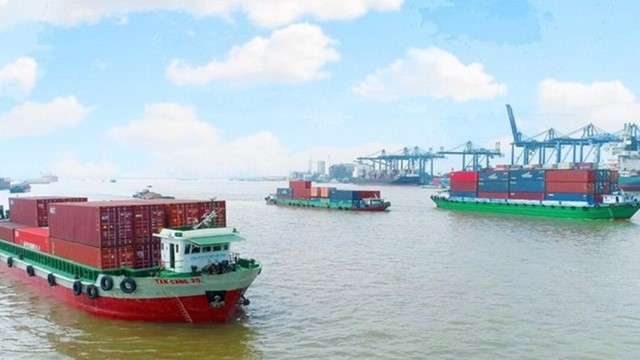 Xây dựng chính sách thuận lợi cho phương tiện thuỷ