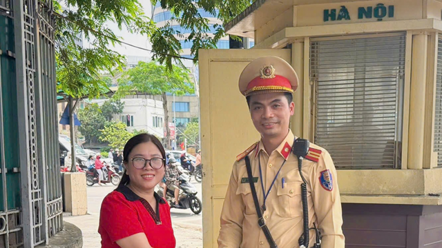 Người phụ nữ đi khám bệnh và cuộc gọi bất ngờ từ Cảnh sát giao thông