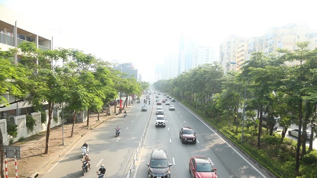 Ngày đầu tổ chức lại giao thông đường Võ Chí Công: tình trạng ùn tắc được cải thiện