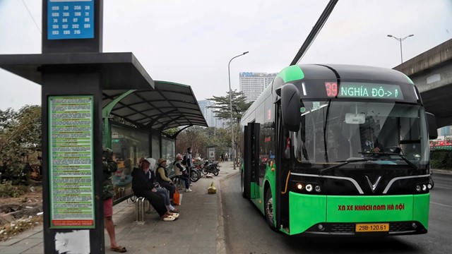 Tổ chức 20 tuyến buýt kết nối với Trung tâm hội trợ triển lãm Quốc gia