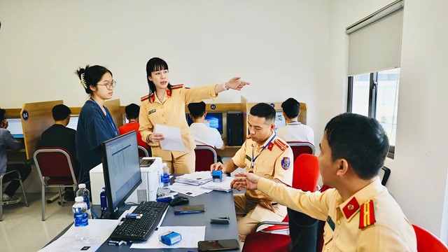 Hà Nội: tạo điều kiện tối đa cho người dân thi sát hạch lái xe