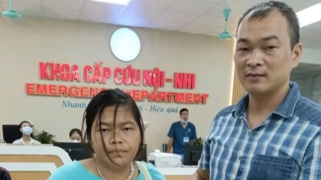 Hà Nội: phụ xe buýt ứng trước viện phí đưa hành khách đi cấp cứu 