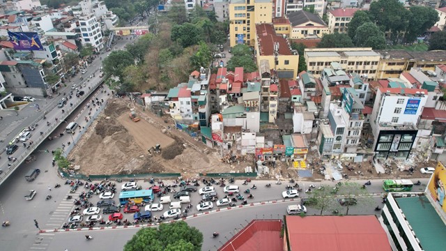 Gấp rút giải phóng mặt bằng nút giao Chùa Bộc - Thái Hà