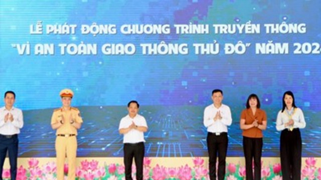 Toàn cảnh Lễ tổng kết Chương trình truyền thông “Vì ATGT Thủ đô” năm 2023, phát động Chương trình năm 2024