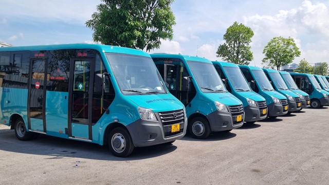 Từ năm 2025, xe buýt được sử dụng xe từ 8 chỗ trở lên thay vì từ 17 chỗ