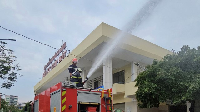 Bến xe Giáp Bát tập huấn phòng cháy chữa cháy