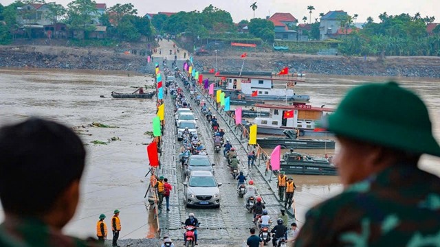 Đồng ý xây dựng cầu Phong Châu mới theo quy định về xây dựng khẩn cấp