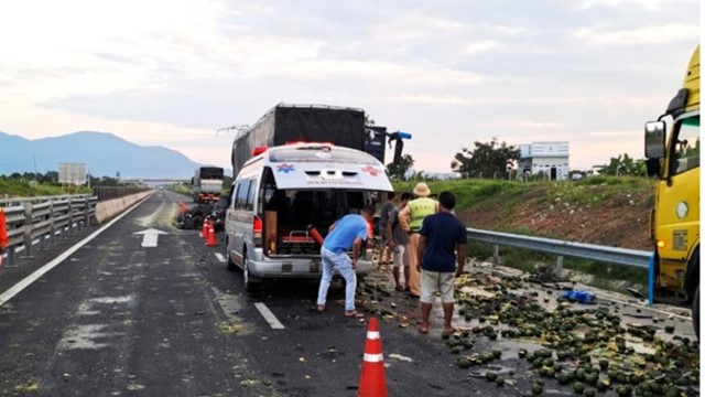 Khẩn trương khắc phục bất cập đảm bảo ATGT trên một số tuyến cao tốc