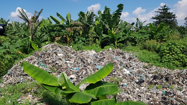 Sắp di dời hơn 160.000 tấn rác để làm cao tốc Cần Thơ - Cà Mau 