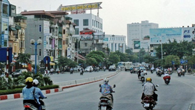 Thí điểm điều chỉnh tổ chức giao thông đường Minh Khai, quận Hai Bà Trưng