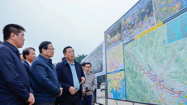 Chậm nhất tháng 12/2025 phải khởi công tuyến đường sắt Lào Cai-Hà Nội-Hải Phòng