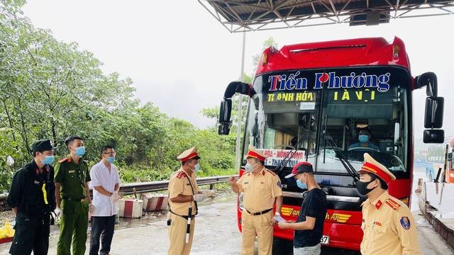 Thanh Hóa tạm dừng vận tải hành khách đi Nghệ An, Hà Tĩnh và ngược lại 