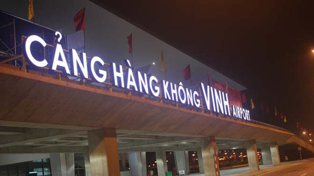 Đề nghị dừng các chuyến bay thương mại đến Vinh 