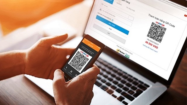 Trả vé tàu qua điện thoại cho hành khách đang phải cách ly, giãn cách