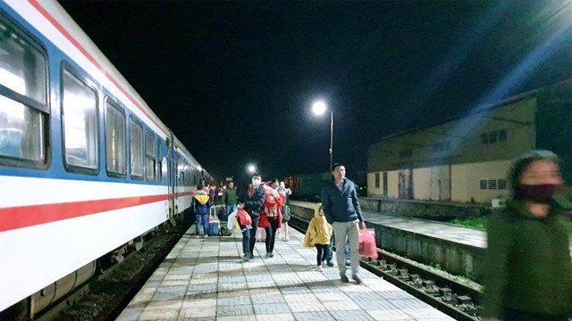 Hà Tĩnh: Thuê tàu hỏa đón người dân từ TP Hồ Chí Minh và các tỉnh có dịch
