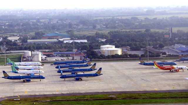 Dừng đường bay TP Hồ Chí Minh - Hà Nội