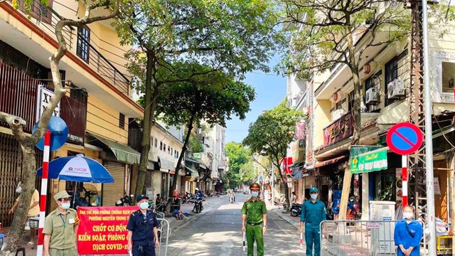 Hà Nội xử phạt 842 trường hợp vi phạm phòng, chống dịch