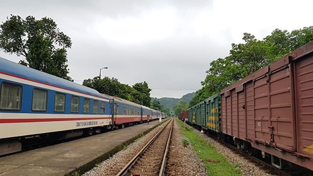 Ngành đường sắt hỗ trợ người lao động bị cách ly