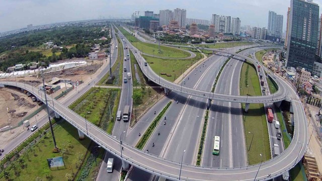 Bộ GTVT đề xuất ưu tiên đầu tư 25 công trình đường bộ trọng điểm