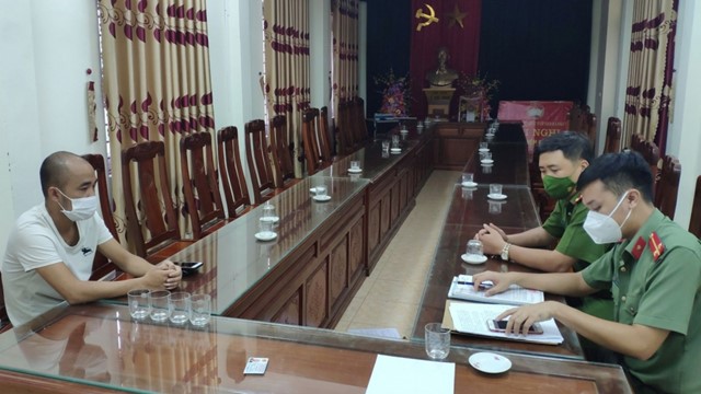 Đã vi phạm chống dịch còn đăng clip xúc phạm lực lượng chức năng