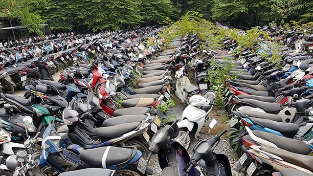 Bảo lãnh xe vi phạm tại chỗ, tại sao không?