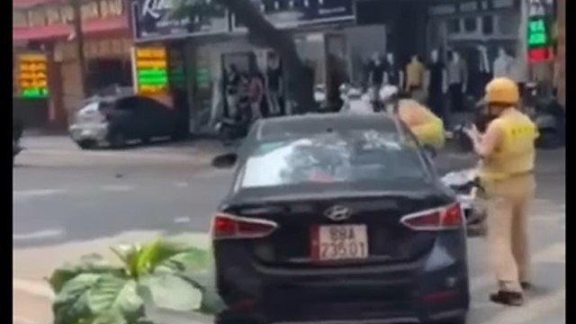 Truy bắt tài xế húc ngã CSGT xuống đường để bỏ chạy