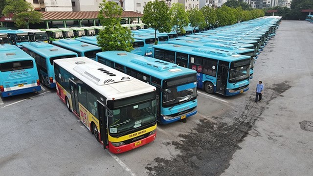 Nối lại vận tải hành khách đường bộ bằng ô tô: Doanh nghiệp vẫn dè dặt