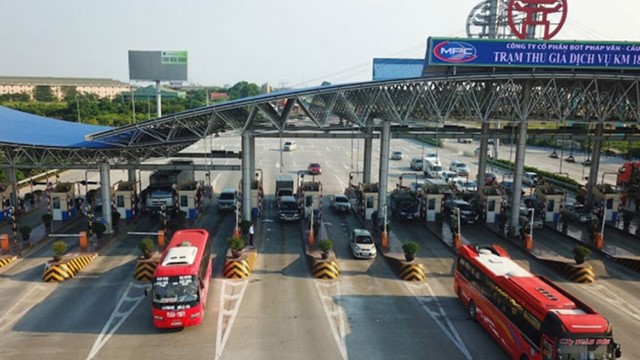 Vận tải hành khách liên tỉnh bằng đường bộ: Cẩn trọng quá mức!