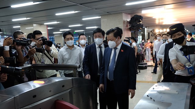 Đường sắt Cát Linh – Hà Đông chính thức khai thác thương mại