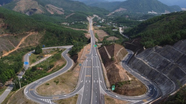 Triển khai 12 dự án thành phần cao tốc Bắc-Nam phía đông theo hình thức đầu tư công