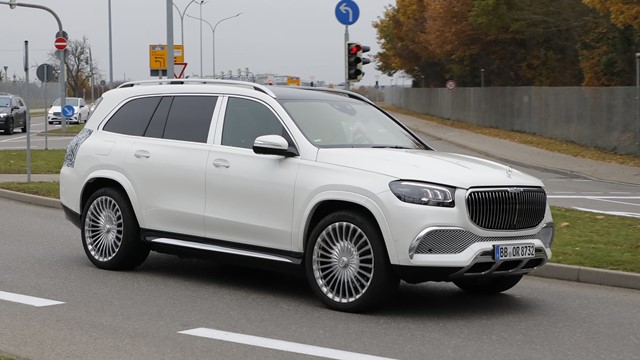 Mercedes-Maybach GLS phiên bản nâng cấp mới đang được thử nghiệm