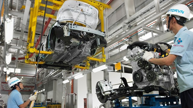 Tiếp tục giảm 50% lệ phí trước bạ đối với ô tô sản xuất, lắp ráp trong nước