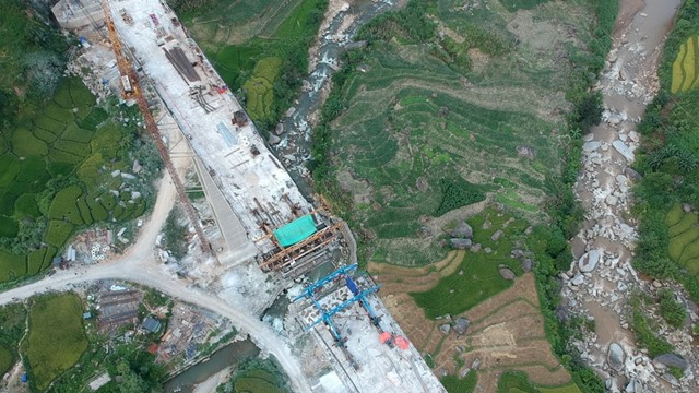 Lập Hội đồng thẩm định điều chỉnh báo cáo Dự án đường nối cao tốc Nội Bài - Lào Cai đến Sa Pa