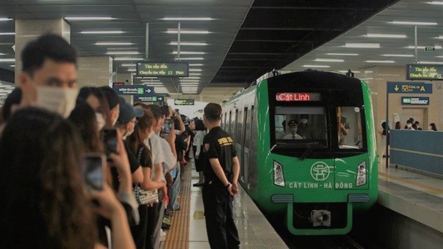 [Đường sắt đô thị - bộ khung định hình lại giao thông Hà Nội] Bài 3: Hiệu quả ngay từ mảnh ghép đầu tiên