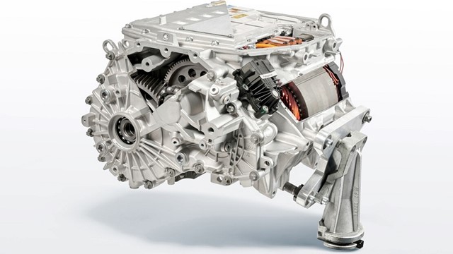 Động cơ điện thế hệ thứ năm của BMW gây ấn tượng mạnh