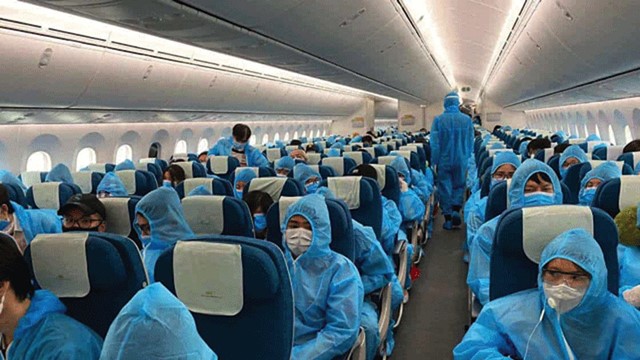 Khẩn trương cấp phép cho hãng hàng không nước ngoài chở công dân Việt Nam về nước