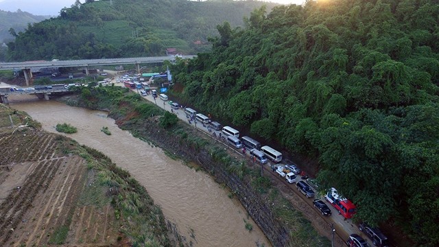 Khuyến cáo tài xế khi gặp sương mù, băng giá, mưa tuyết