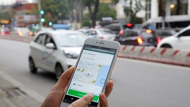 Xe hợp đồng điện tử dưới 9 chỗ sẽ được gộp chung thành loại hình taxi