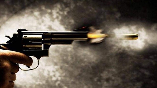 Truy bắt kẻ đi xe taxi, nổ súng vào nhóm người đang đứng bên đường