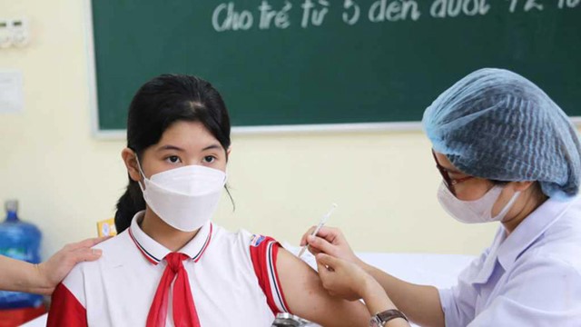 Ngày mai 16/4: Hà Nội dự kiến tiêm vắc xin Covid-19 cho trẻ 5-12 tuổi 