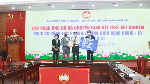 Hà Nội tiếp nhận 11.000 kít test xét nghiệm Covid-19 phục vụ SEA Games 31