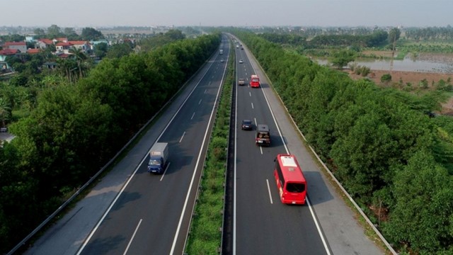 Sớm khởi công dự án cải tạo, nâng cấp QL7 qua tỉnh Nghệ An để kết nối với cao tốc Bắc – Nam