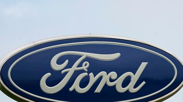 Ford triệu hồi hơn 39.000 chiếc SUV sau 16 vụ cháy khoang động cơ