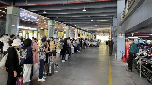 Cục Hàng không yêu cầu xử lý nghiêm các vi phạm tại sân bay Tân Sơn Nhất