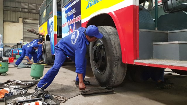Hà Nội yêu cầu doanh nghiệp vận tải thực hiện nghiêm quy trình bảo dưỡng kỹ thuật