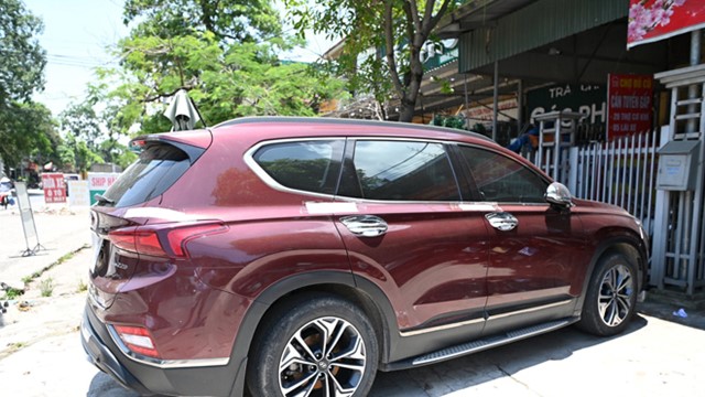 Tìm thấy thi thể nghi là tài xế bỏ xe Santafe trên cầu Thăng Long