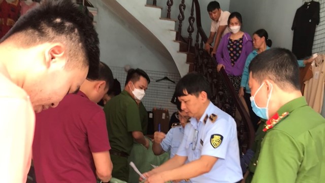 6 tháng đầu năm, Hà Nội xử lý hơn 1.700 vụ hàng giả